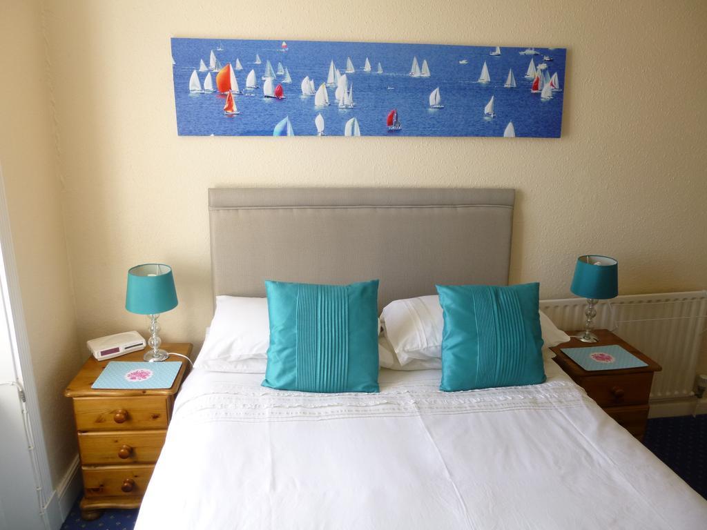 Sunbay Guest House Weymouth Room photo